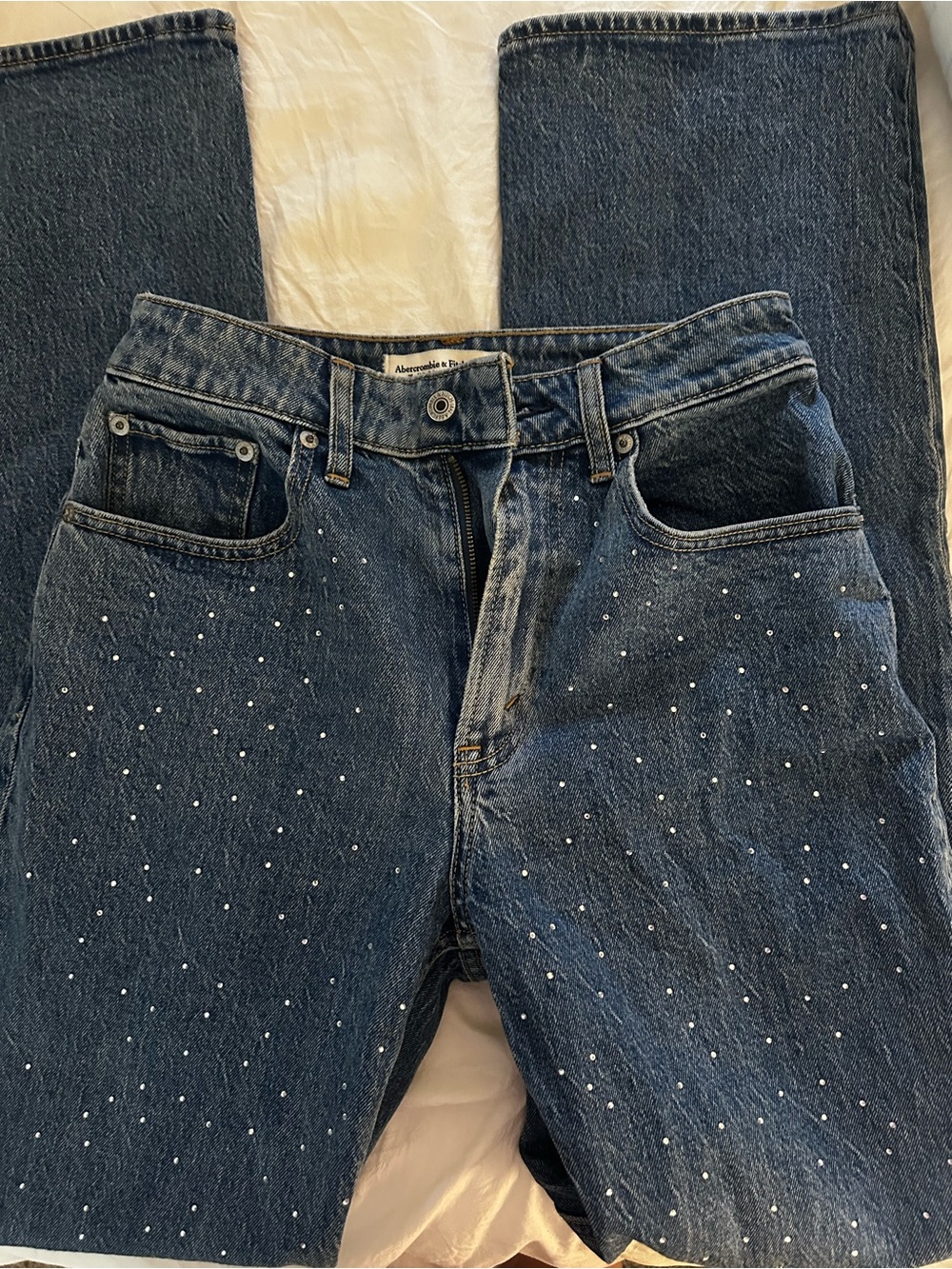 Abercrombie & Fitch Blue High-Rise Relaxed Jeans